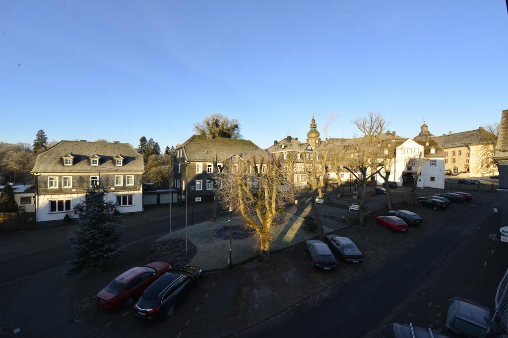 Hotel Fliegendes Klassenzimmer Bad Berleburg Exterior foto